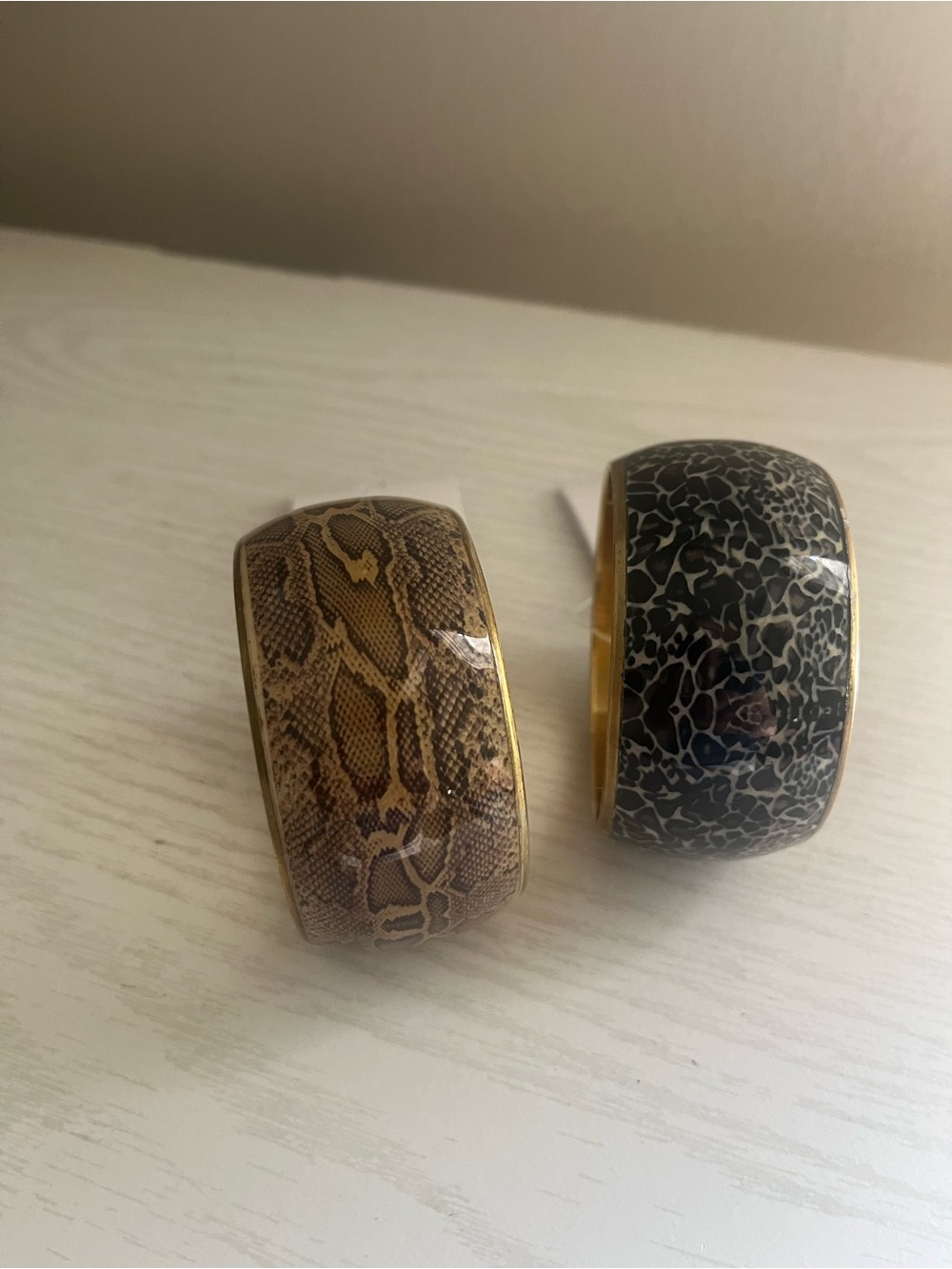 Source Unknown Gold-Trim Brown Snake and Black Crackle Bangle Set - Picture 5 of 5
